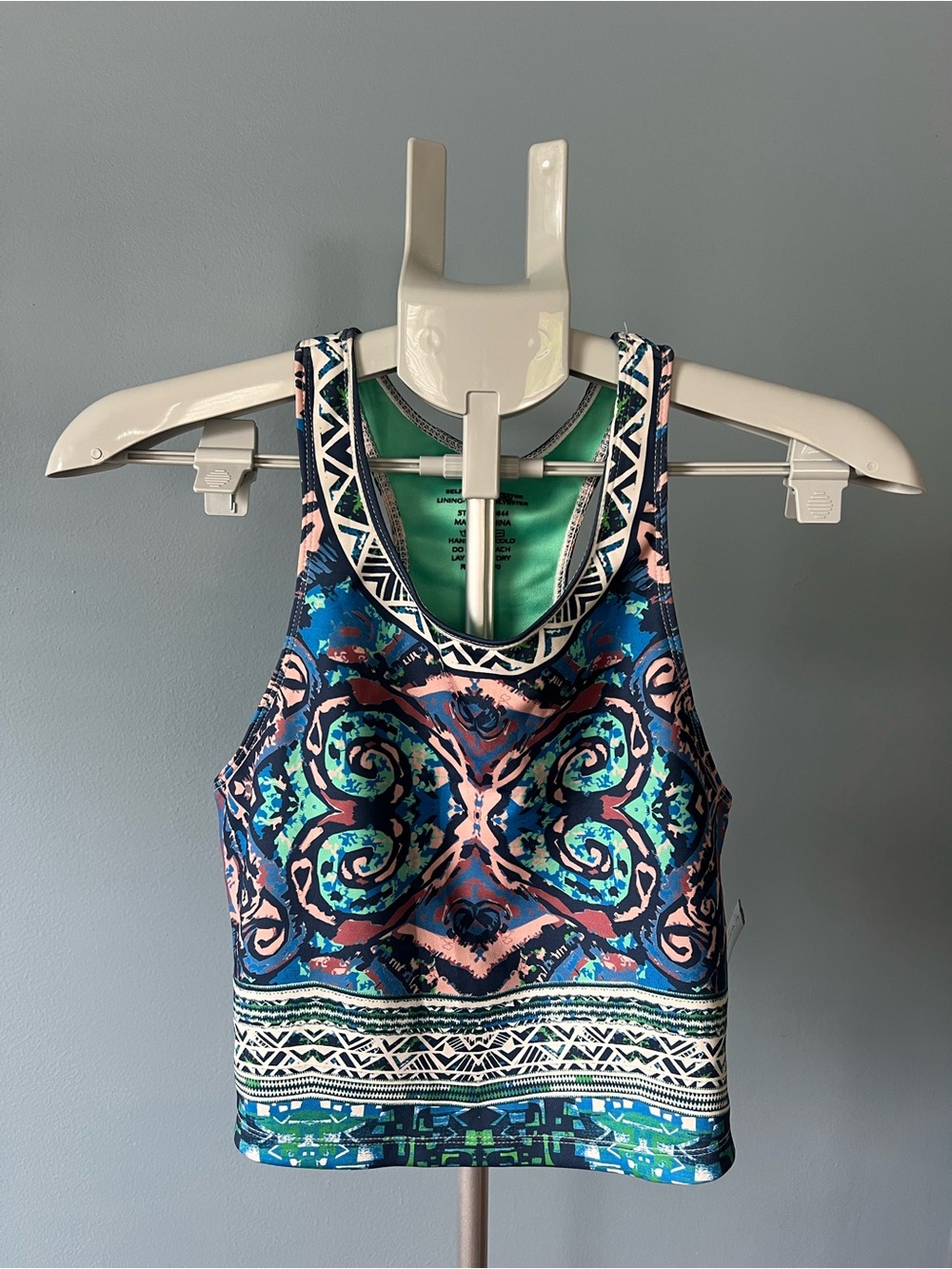 Windsor Patterned Racerback Crop Top - Size Large - Picture 3 of 7